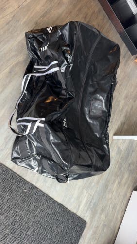 Bauer Elite Goalie Bag (Used)