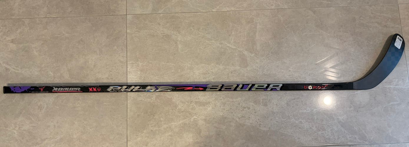 Senior Bauer Pulse Right Handed Hockey Stick P92 70 Flex (New) Graffiti Limited Edition