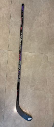Senior Bauer Pulse Right Handed Hockey Stick P92 77 Flex (New) Graffiti Limited Edition