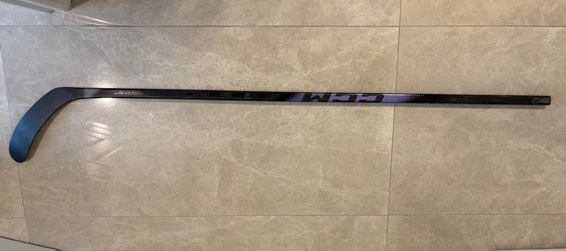 Senior CCM Ribcor Trigger 10 Pro Right Handed Hockey Stick P29 70 Flex (New)