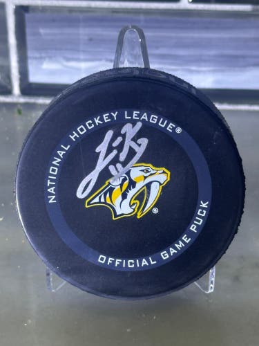 Luke Kunin Signed Nashville Predators Official Game Puck Auto NHL Fanatics COA