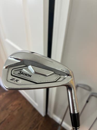 Men's Srixon ZX5 MKII Right Handed Iron Set Stiff Flex (Used)