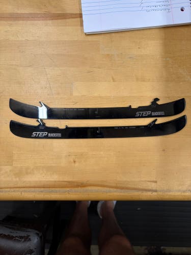 USED CCM Black Step Steel 288 mm