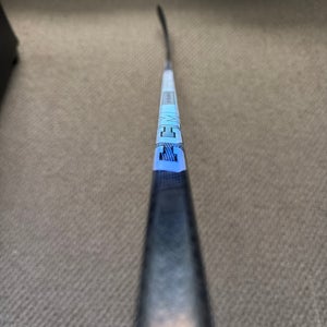 Intermediate CCM JetSpeed FT8 Pro Right Handed Hockey Stick P29 55 Flex (Used)