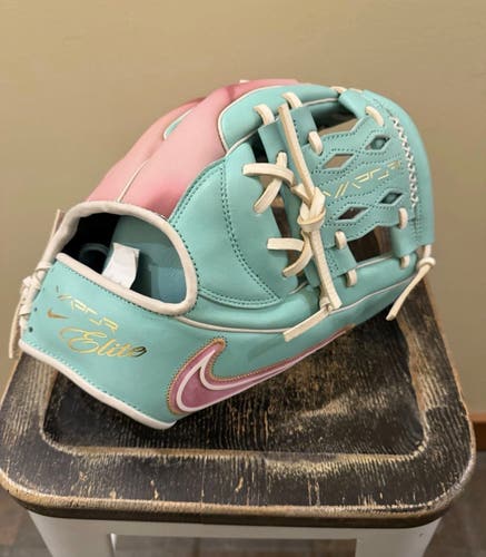 NWT Nike Vapor Elite Baseball Glove 11.5" *RHT*