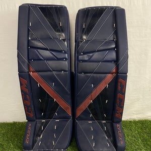 35" Senior CCM EFlex 5 Goalie Leg Pads