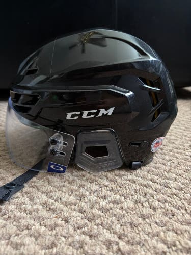 Medium CCM Tacks 310 Helmet (Used)