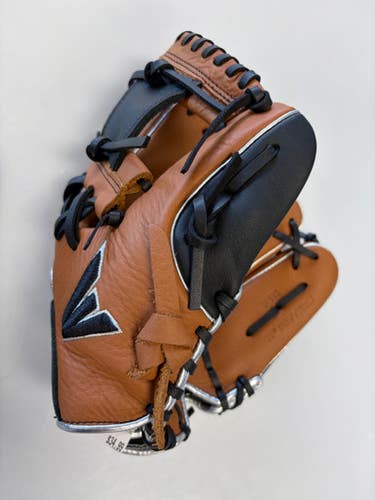 Used Easton Future Elite Bb Sb Glove Rh Throw Brown 11" 11860-s000310575