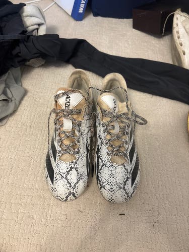 White Men's Size M 9.5 (W 10.5) Adidas Adizero Low Top Molded Cleats (Used)