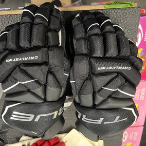 New 13” True Catalyst 9x3 13” Retail Hockey Gloves