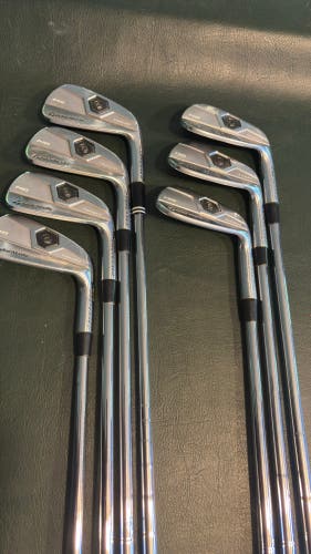 Men's TaylorMade TP Forged Right Handed Iron Set (Used)