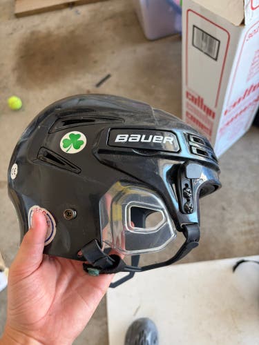 Medium Bauer Re-Akt 75 Helmet (Used)