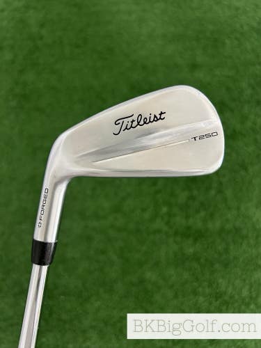LH Titleist T250 25 Forged 4 Iron / Stiff