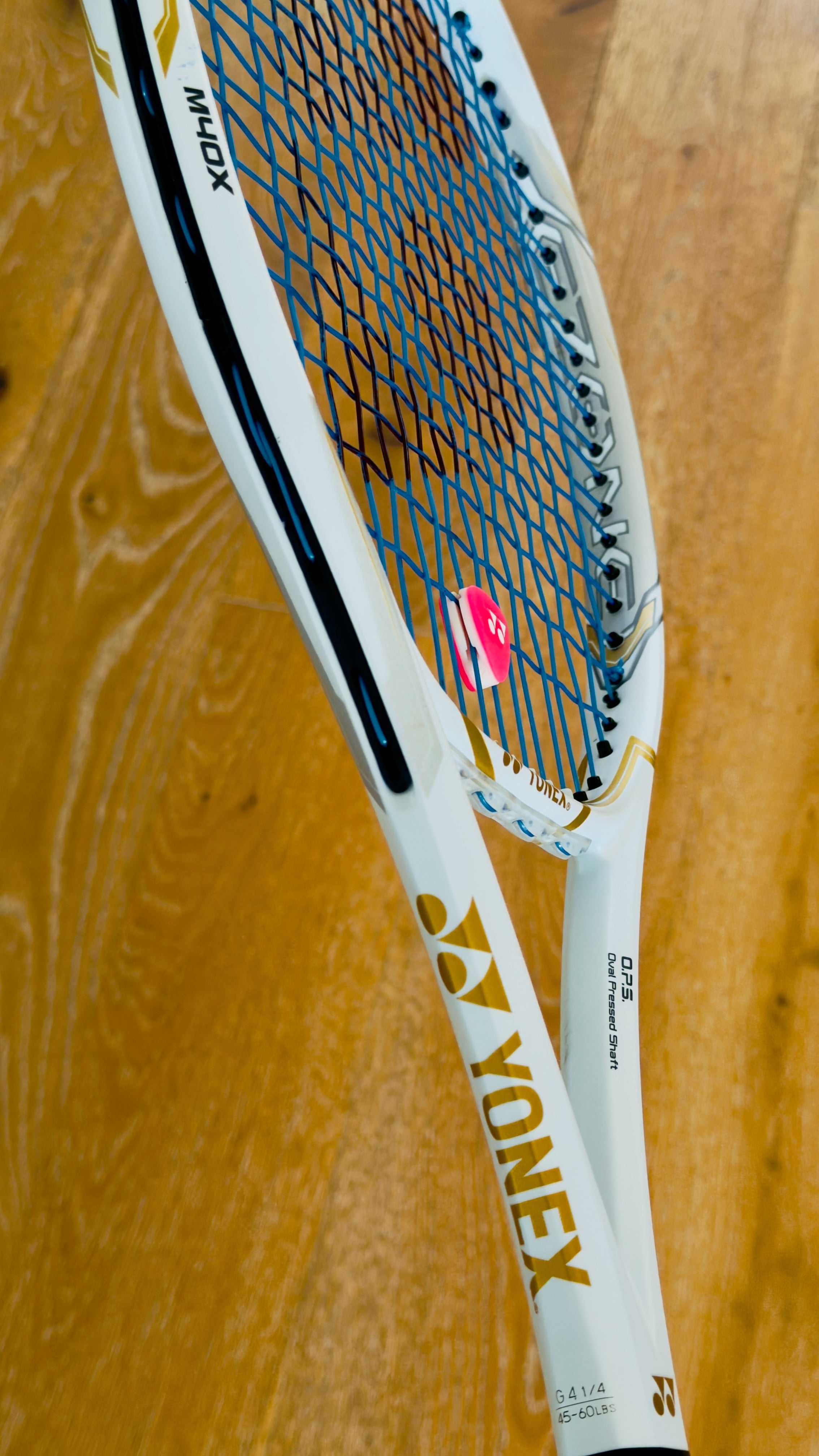 Yonex EZONE 98 Naomi Osaka Limited Edition (White/Gold) - Grip 2