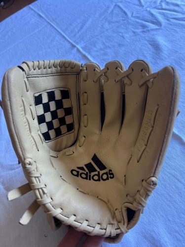 Adidas EAZY CLOSE RH Infield Baseball Glove 11.5" (Used)