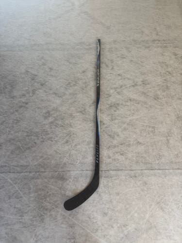 Senior Bauer Vapor Flylite Right Handed Hockey Stick P92 70 Flex (Used)