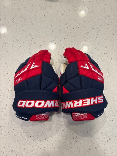 Sher-Wood Rekker Legend 1 Gloves 14" (Used)
