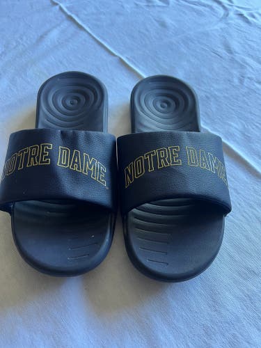 Blue Unisex Size M 8.0 (W 9.0) Adult Under Armour Sandals (Used)