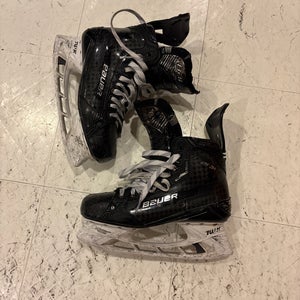 2022 Bauer Supreme Mach Hockey Skates 10 (Used)