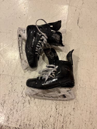 2022 Bauer Supreme Mach Hockey Skates 10 (Used)