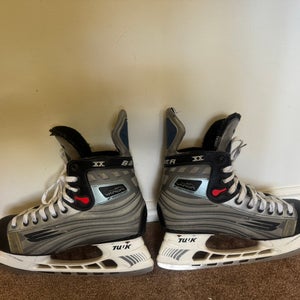 Bauer Vapor XX Hockey Skates Regular Width 10 (Used)