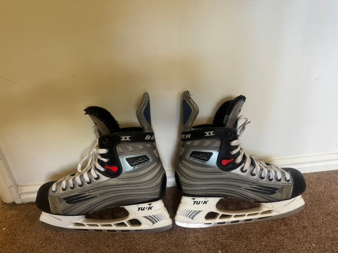 Bauer Vapor XX Hockey Skates Regular Width 10 (Used)