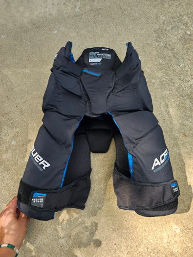 Medium Bauer Supreme ACP Elite Girdle (Used)