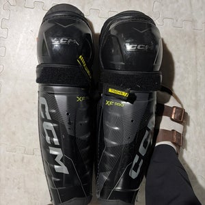 Intermediate CCM Tacks XF Pro 16" Shin Pads (Used)