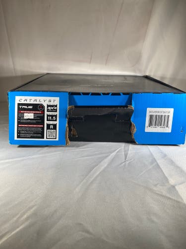 True Catalyst 3x4 Hockey Skates Regular Width Senior Size 11.5 (New)