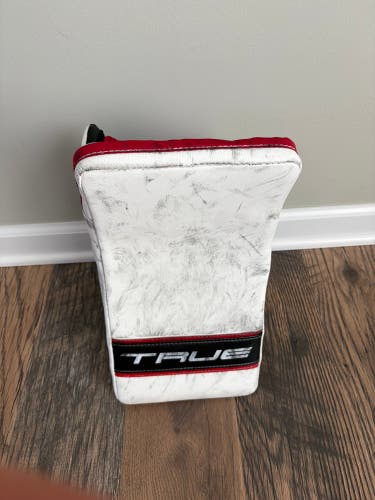 True L87 Blocker Full Right Pro Stock (Used)