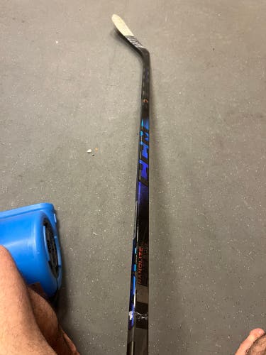 Intermediate CCM Ribcor Trigger 10 Pro Left Hand Hockey Stick P28 65 Flex (New)
