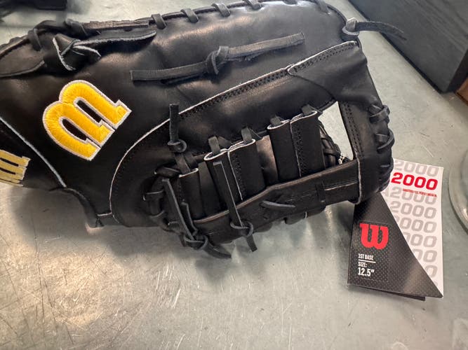 Wilson LH First Base A2000 1679 Baseball Glove 12.5" (New)