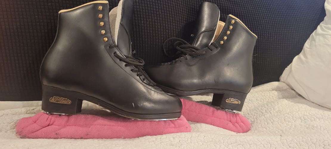 SP-TERI Figure Skates D Adult 11 (Used)