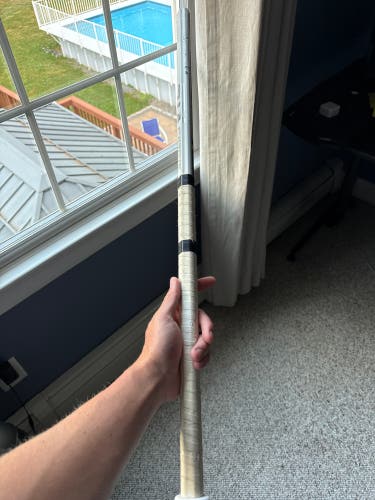 White STX Fiber Shaft (Used)
