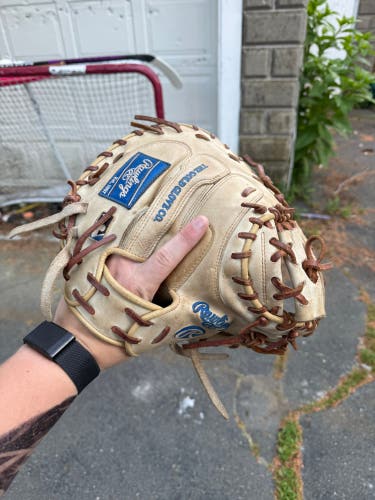 Rawlings Heart of the Hide RH Catcher's Baseball Glove 34" (Used)