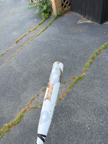 DeMarini CF8 Composite BBCOR Certified Bat (-3) 30 oz 33" (Used)