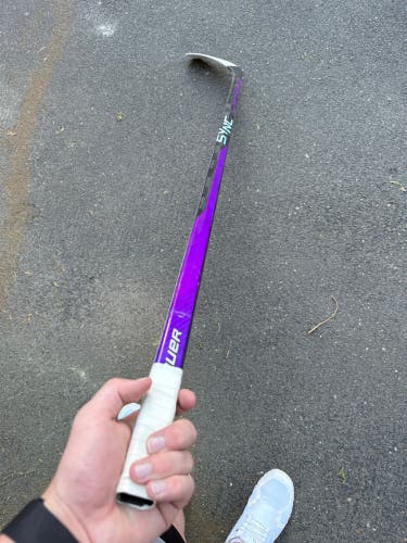 Senior Bauer Nexus Sync Right Handed Hockey Stick P92 77 Flex (Used)
