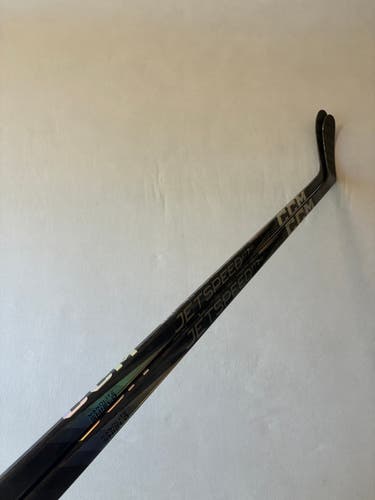 *2 Pack* of Used 80 Flex P28 Senior CCM JetSpeed FT7 Pro Left Hand Hockey Sticks - Black