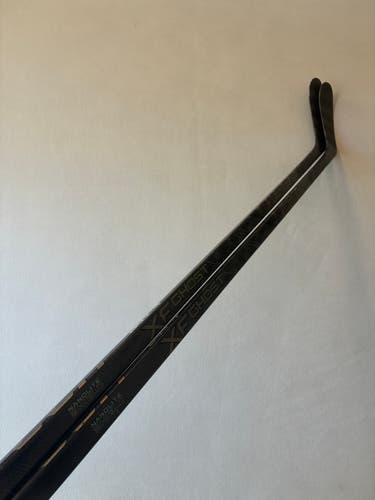 *2 Pack* of Used 80 Flex P28 Senior CCM JetSpeed FT8 Pro (XF Ghost dress) LH Hockey Sticks