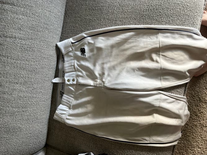 White Men's Medium Adult New Balance Game Pants (Used)