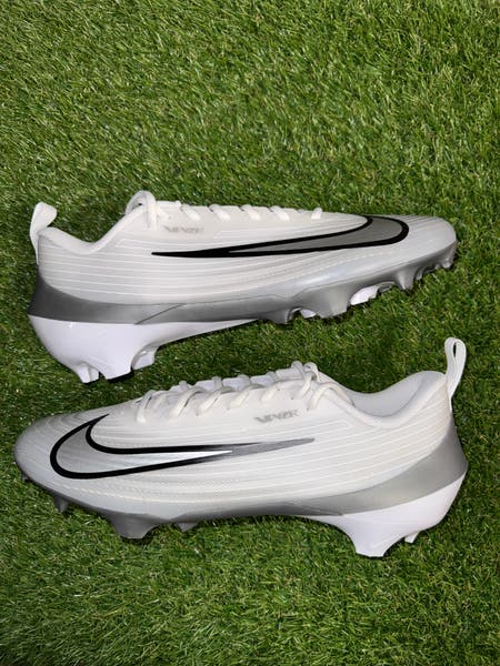Nike Vapor Speed 3  Football Cleats White Grey FB3303-100  Mens Size 13 Amazon.com | Nike Vapor Speed 3 Football Cleats (HM8849-103  main image 2