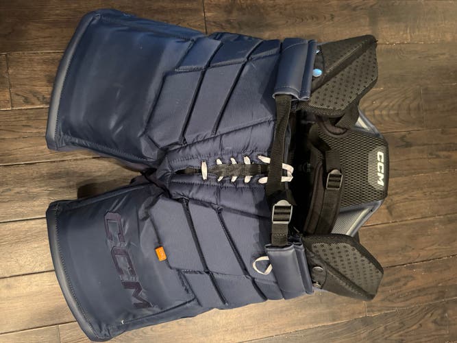 Senior Large CCM Axis XF Hockey Goalie Pants (New)