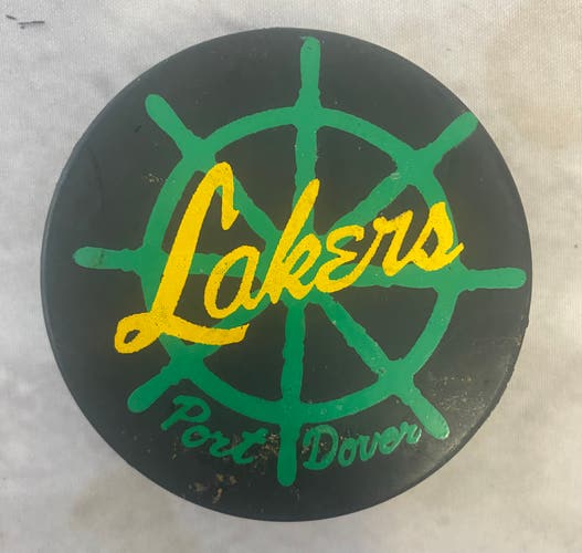 Port Dover Lakers puck