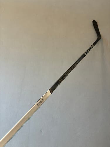 Used 95 Flex P90TM Senior CCM Ribcor Trigger 7 Pro (FT6 Pro Dress) Left Hand Hockey Stick - White