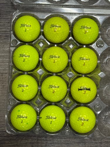 12 Titleist Pro V1 / Pro V1x Yellow Golf Balls - Mostly 5A Mint Condition