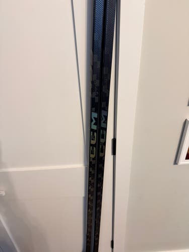 Senior CCM XF Ghost Left Hand Hockey Stick P29 80 Flex Pro Stock (Used) 4 pack bundle