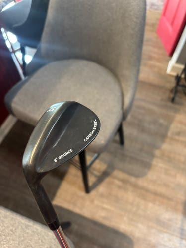 Men's Left Hand Wedge Wedge Flex 52 Degree Steel Shaft (Used)