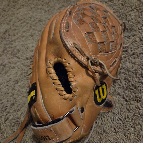 Wilson RH A2110 Signature Model Barry Bonds Baseball Glove 12.5" Game Ready