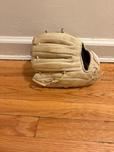 Marucci RH Infield Baseball Glove 11.5" (Used)