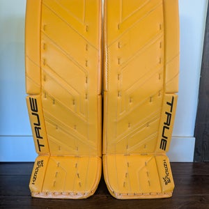 33" True HZRDUS 7X4 Goalie Leg Pads (Basically New)